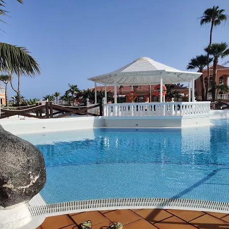 Golden Mile Seaview Royal Garden *