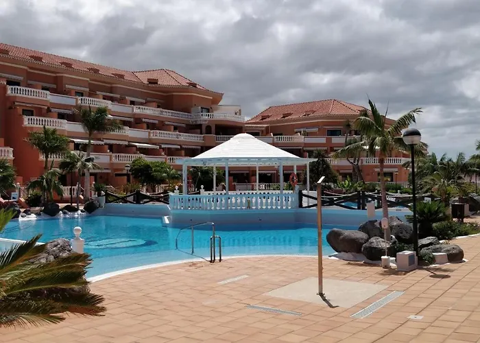 דירה Golden Mile Seaview Royal Garden